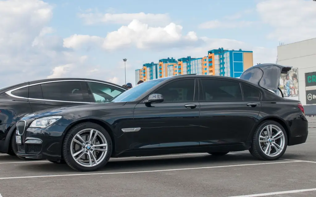 Business sedan