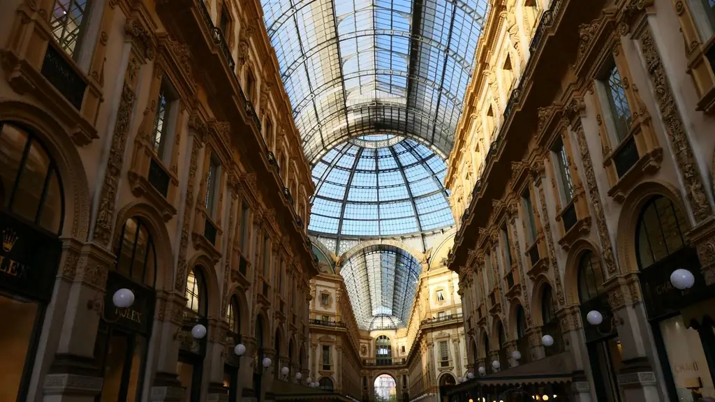 Explore the stunning architecture of Galleria Vittorio Emanuele II, Milan's iconic shopping gallery