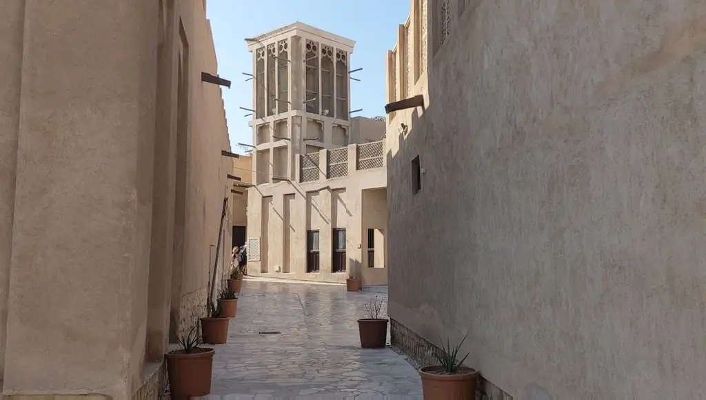 A serene alley in a historic Middle Eastern district showcasing traditional architecture