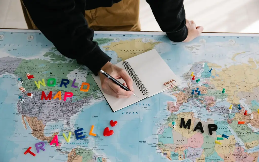 Planning an itinerary with a travel adviser